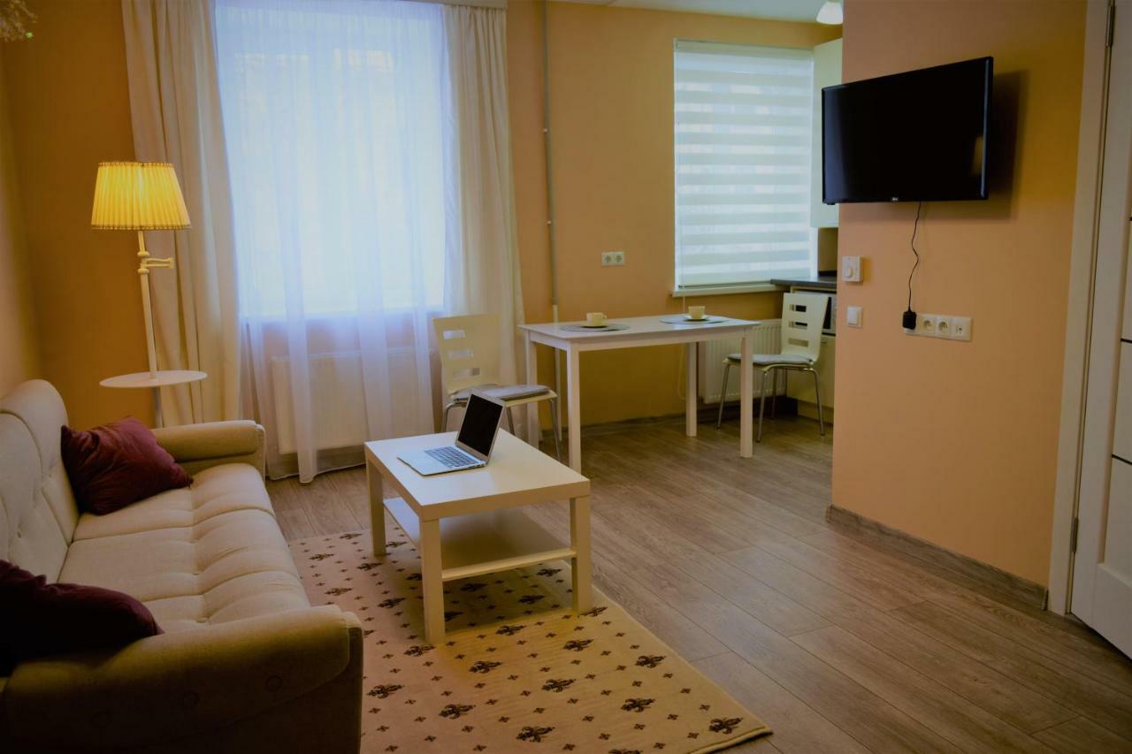 Central Comfortable One-Bedroom Apartment Chisinau Exterior photo